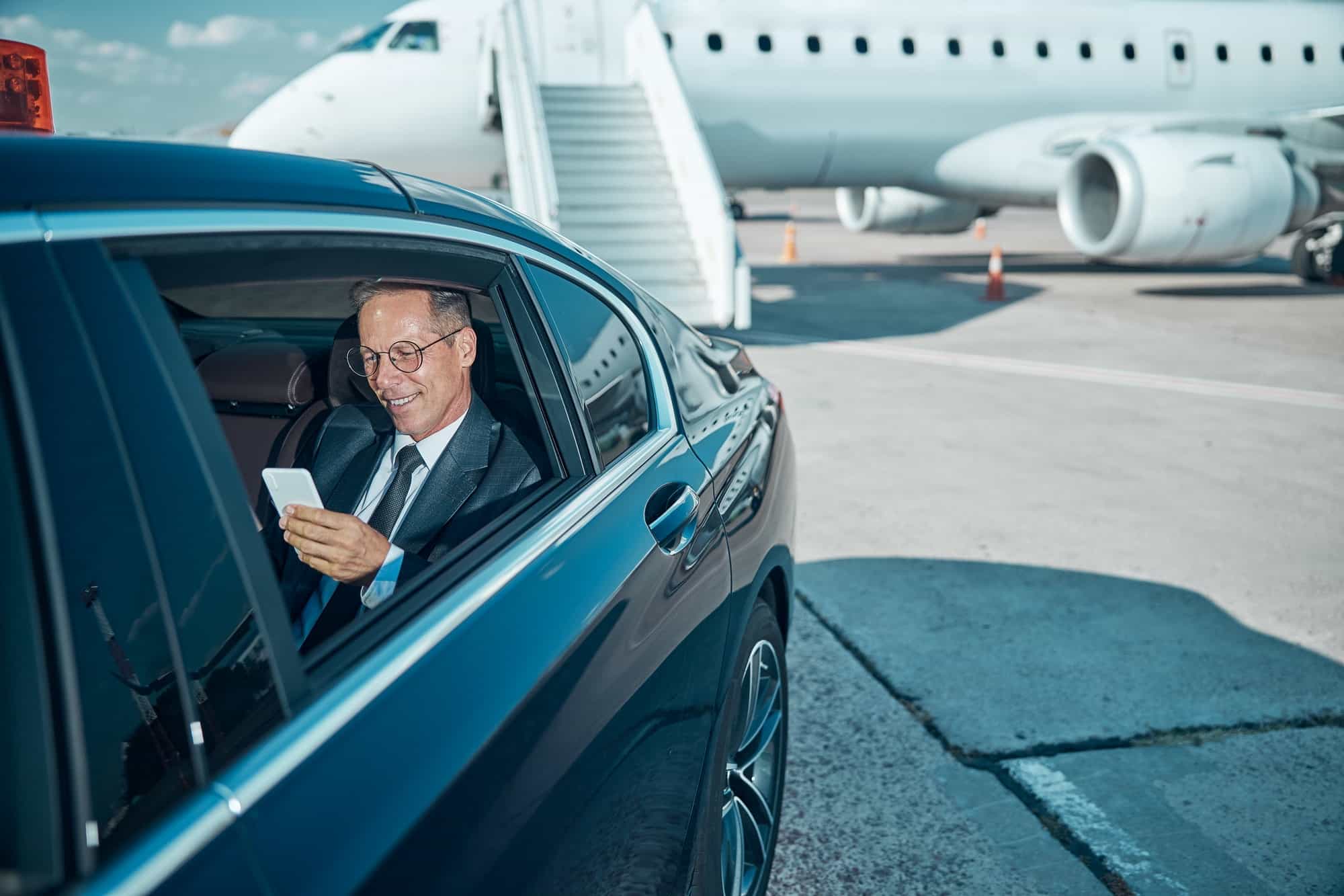 Airport Car Service In College Park www.baltimoreblackcar.com